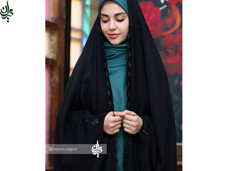 چادر عربی مجلسی | با قیمت مناسب و دوخت زیبا در حراجی حریران از طراحی پارچه تا لباس