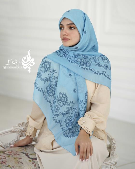 روسری اصیلا