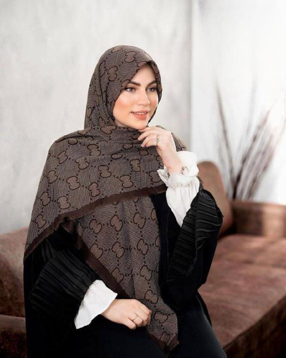 روسری سیا اسکارف گوچی