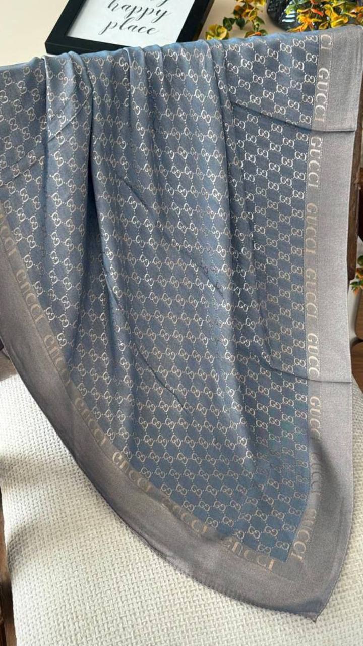 روسری ابریشم گوچی