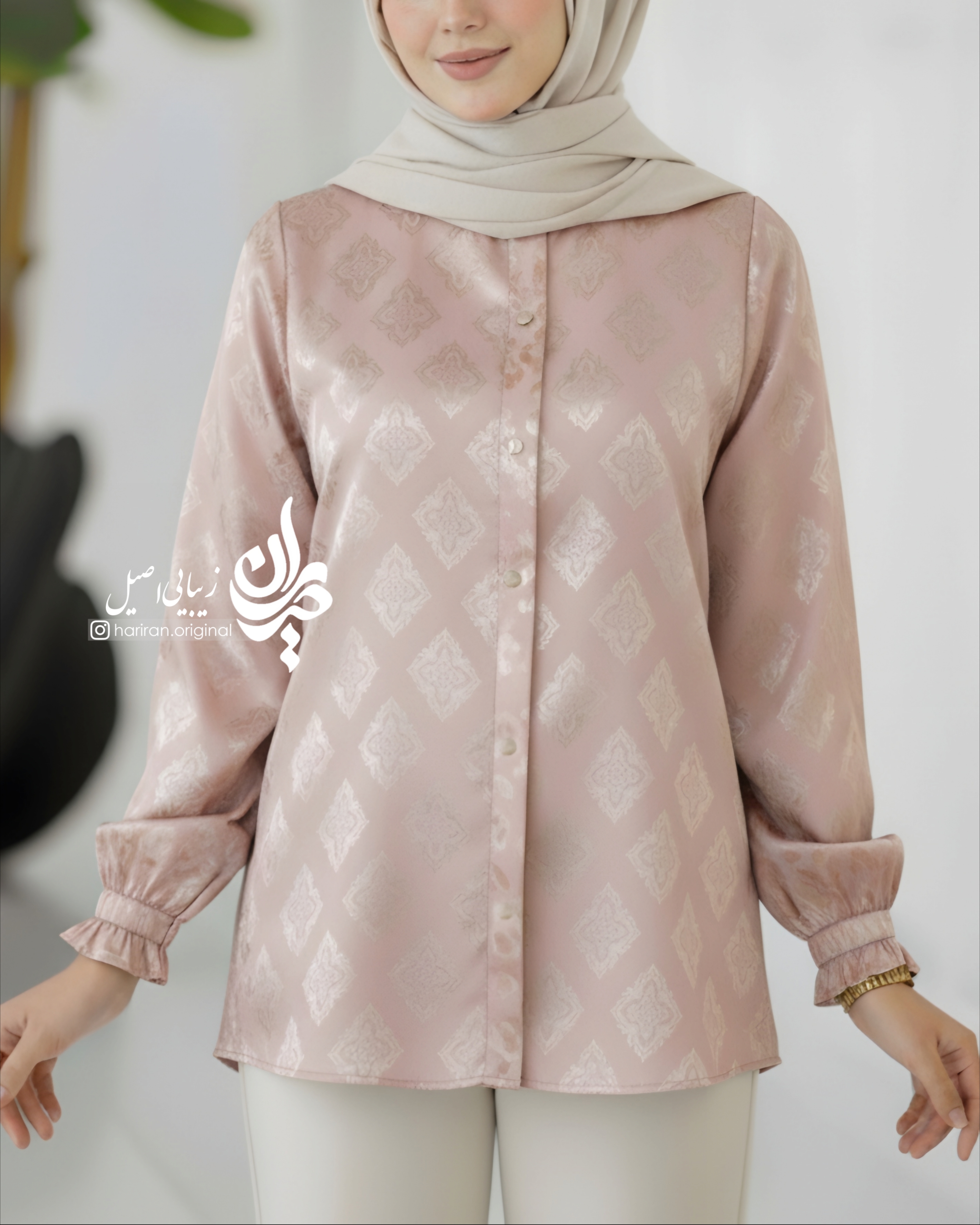 شومیز نگار