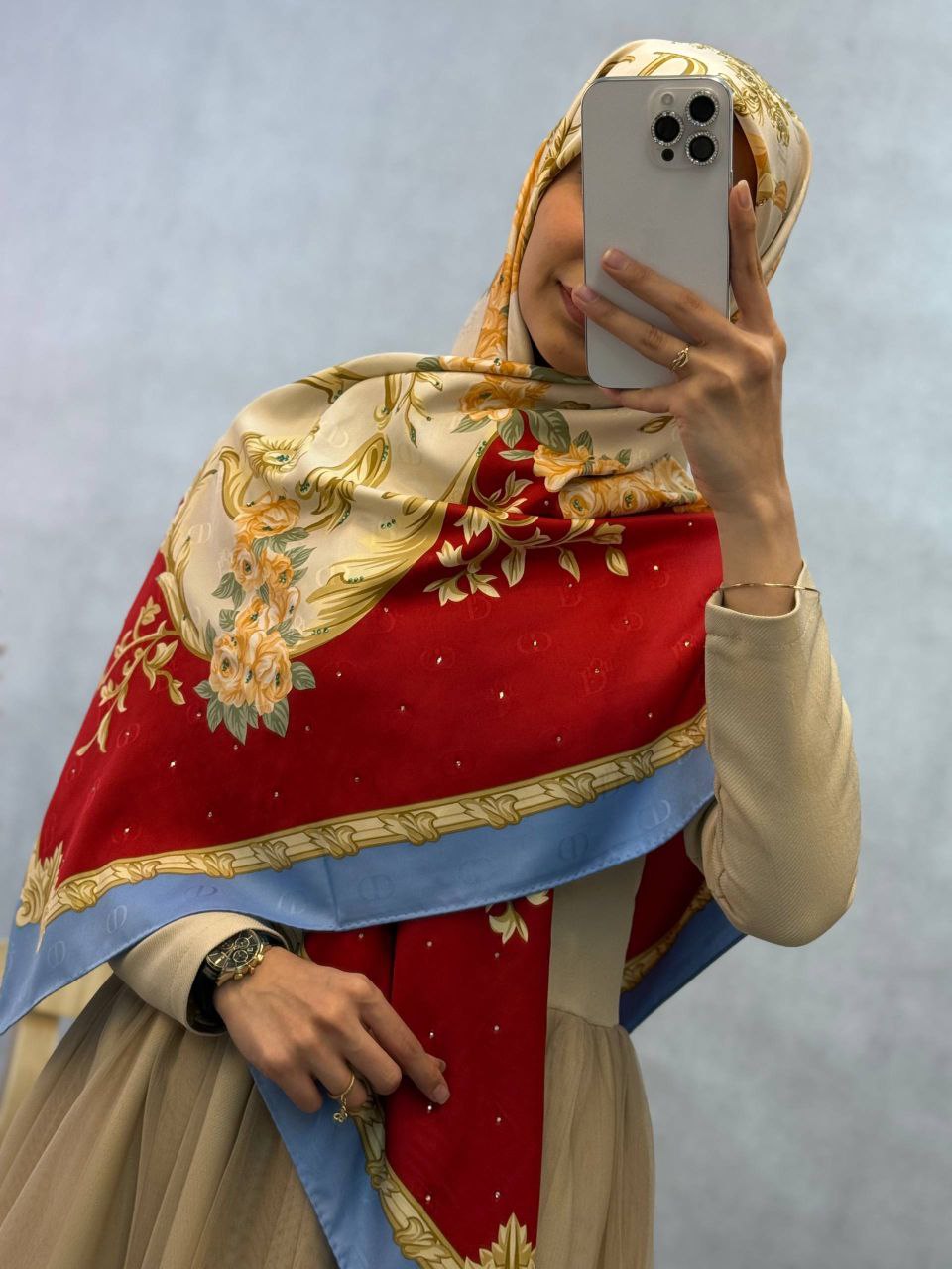 روسری vip طرح دو