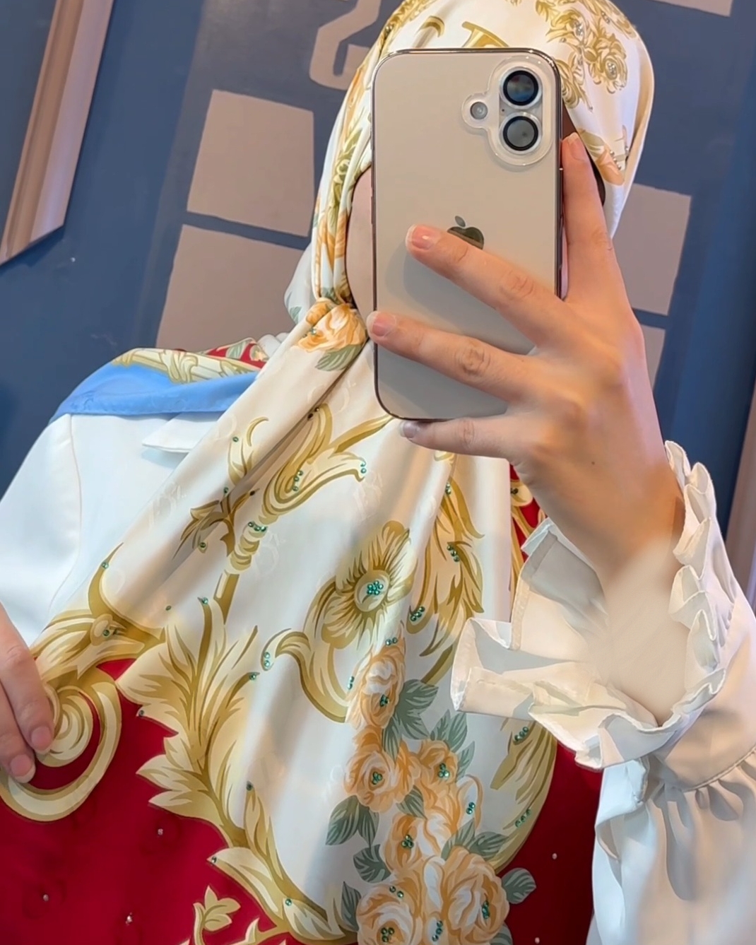 روسری vip طرح دو