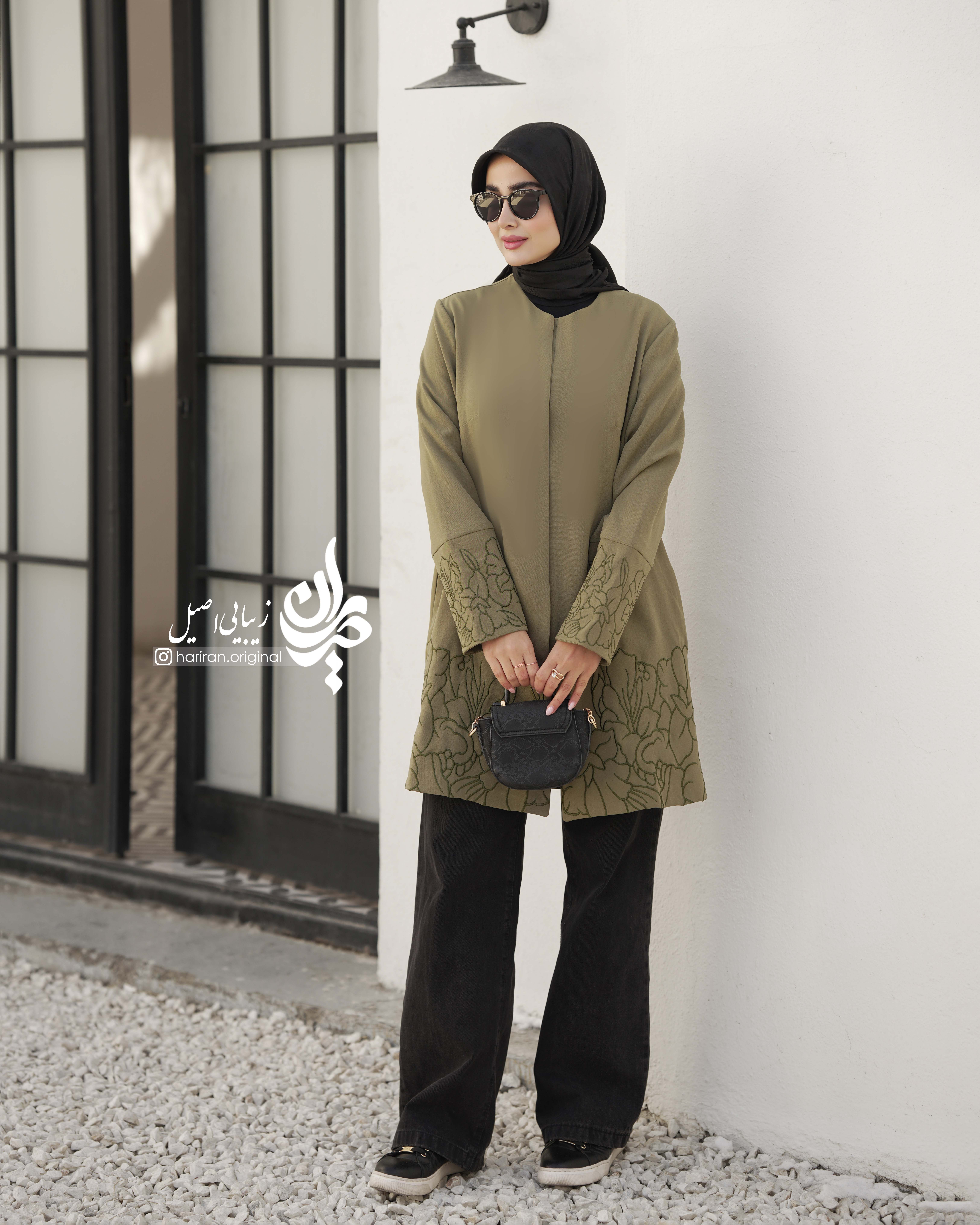 مانتو رستاک