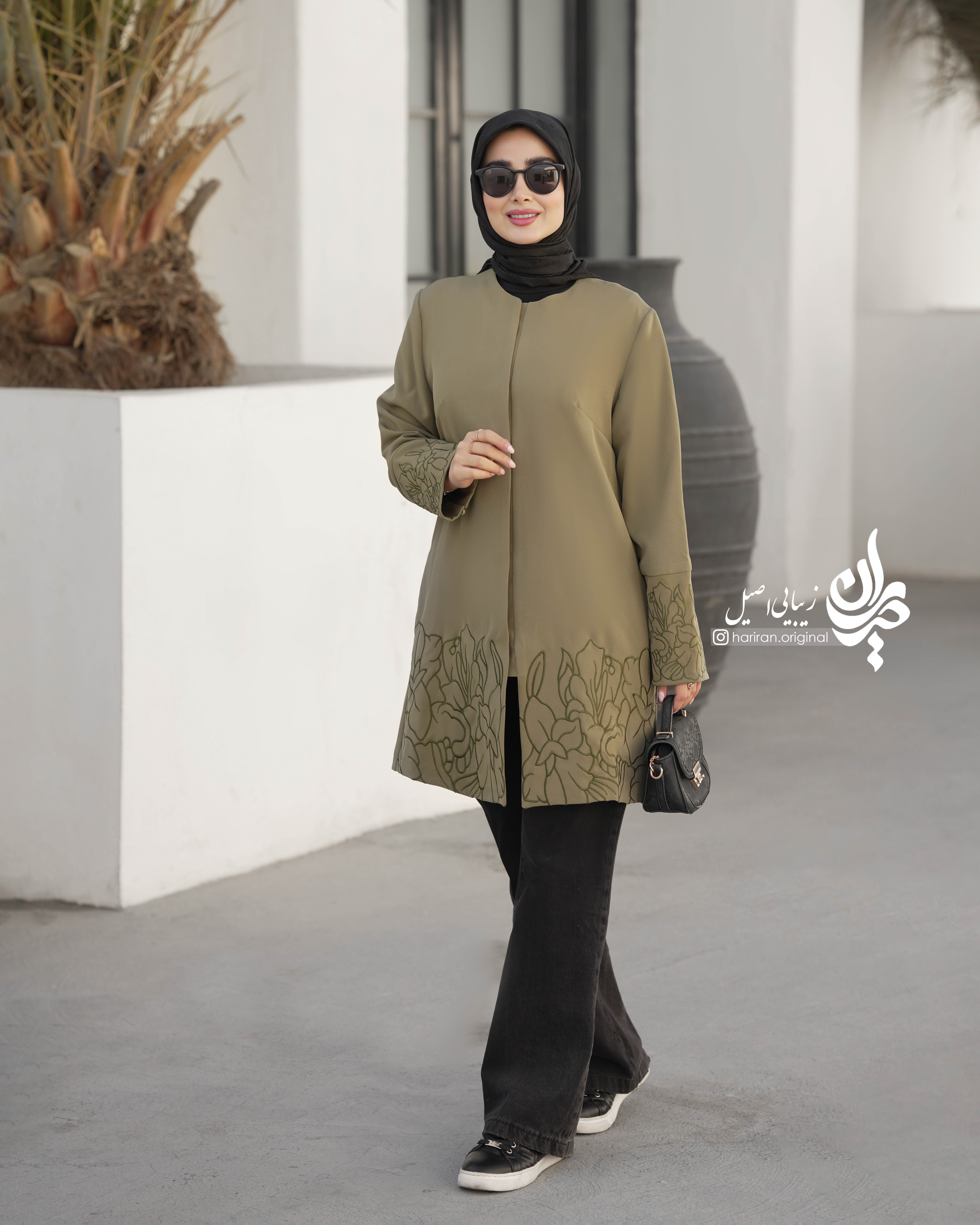 مانتو رستاک